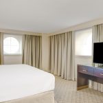 Moline Construction Management Inc Astor Crowne Plaza New Orleans French Quarter Hotel Bedroom