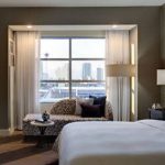 Moline Construction Management Inc Renaissance Las Vegas Hotel Chaise