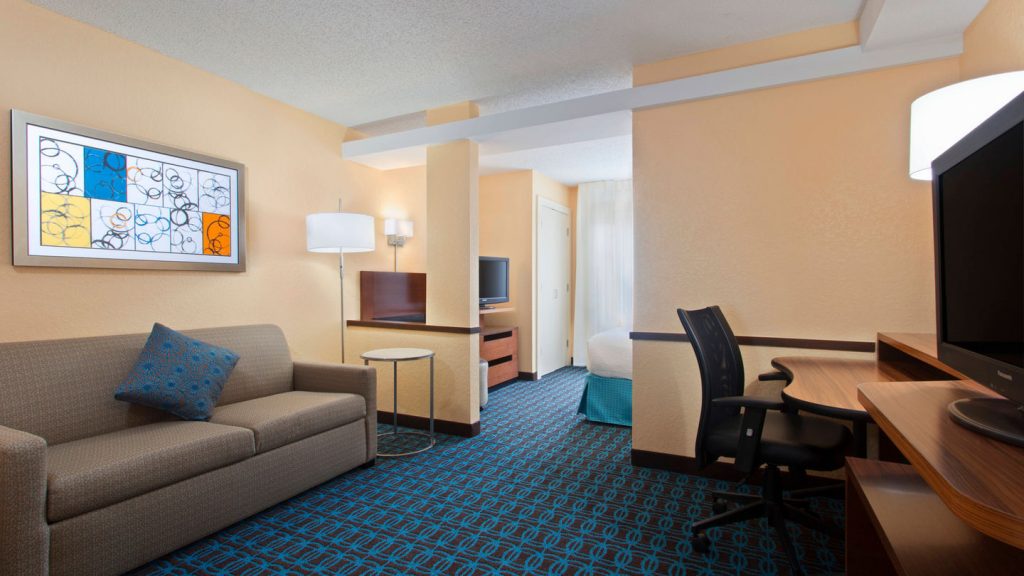 Moline Construction Management Inc Fairfield Inn &amp; Suites Tampa Brandon Sitting Area